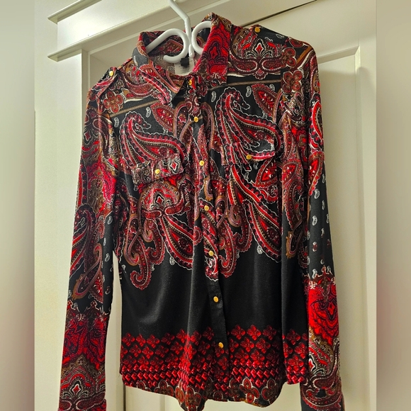 BCBG top - Picture 1 of 11